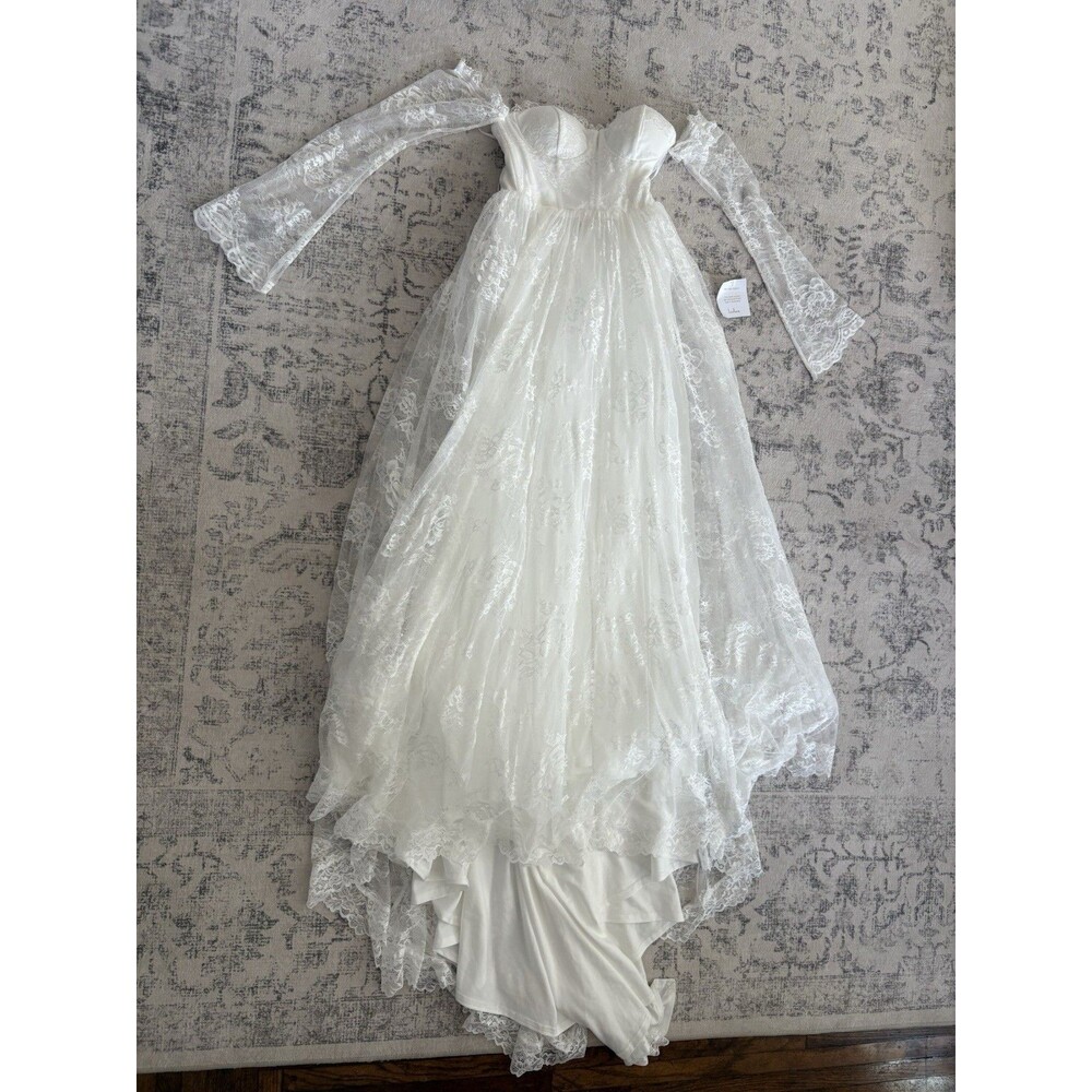 Lulu's Ivory Off-the-Shoulder Lace Bridal Gown with Lace-Up Back - Picture 2 of 8